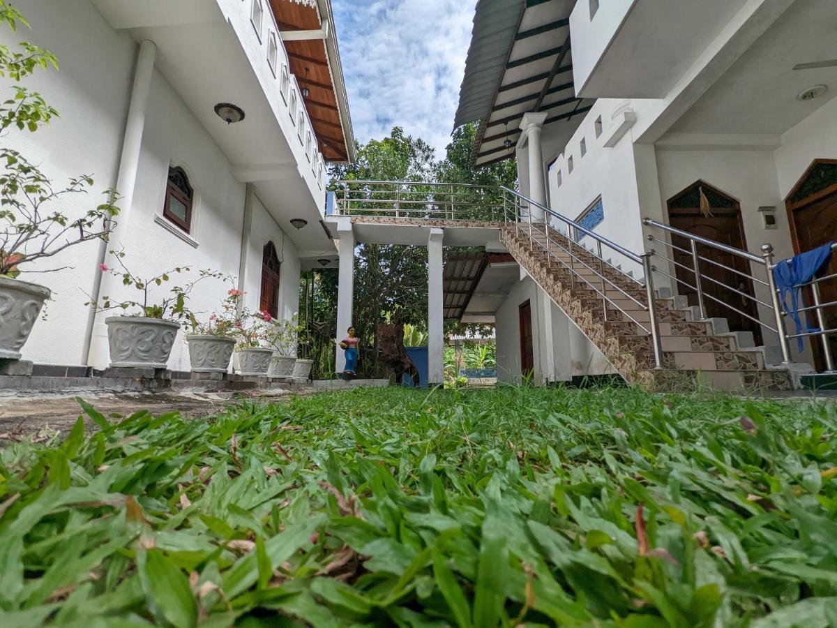 Tiny Royal Palace Unawatuna Εξωτερικό φωτογραφία
