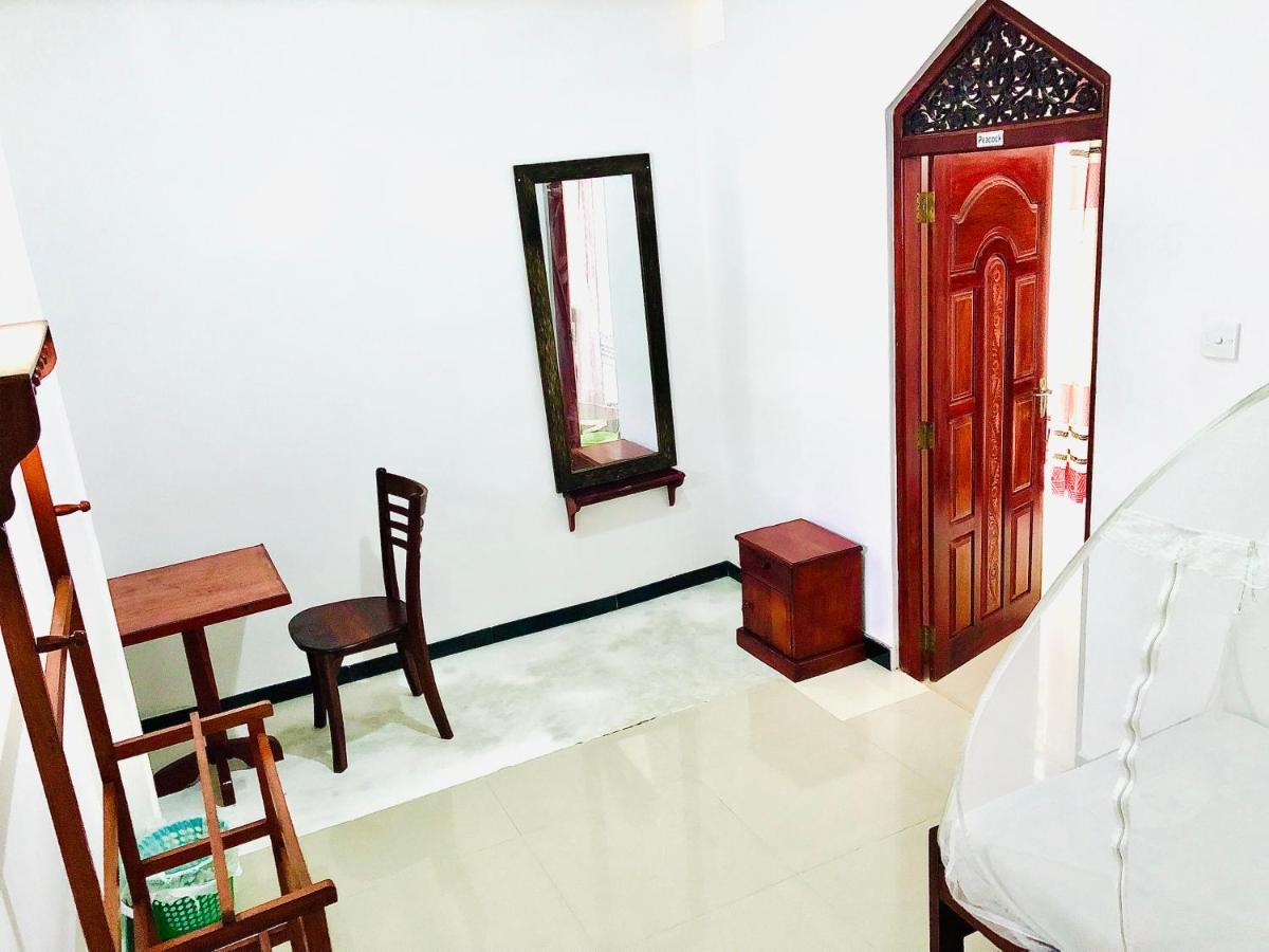 Tiny Royal Palace Unawatuna Εξωτερικό φωτογραφία