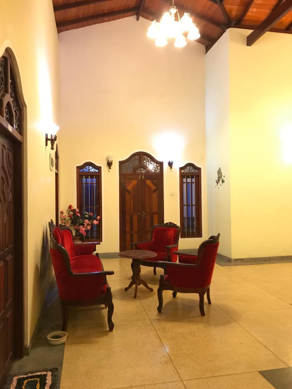 Tiny Royal Palace Unawatuna Εξωτερικό φωτογραφία